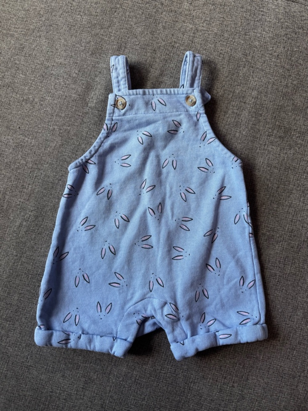 Hanna Andersson Pastel Bunny Print Shortalls Size 6-12 Months